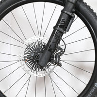 Roue avant et fourche de VTT électrique Loop Sports Cube Stereo Hybrid avec frein à disque Shimano XT