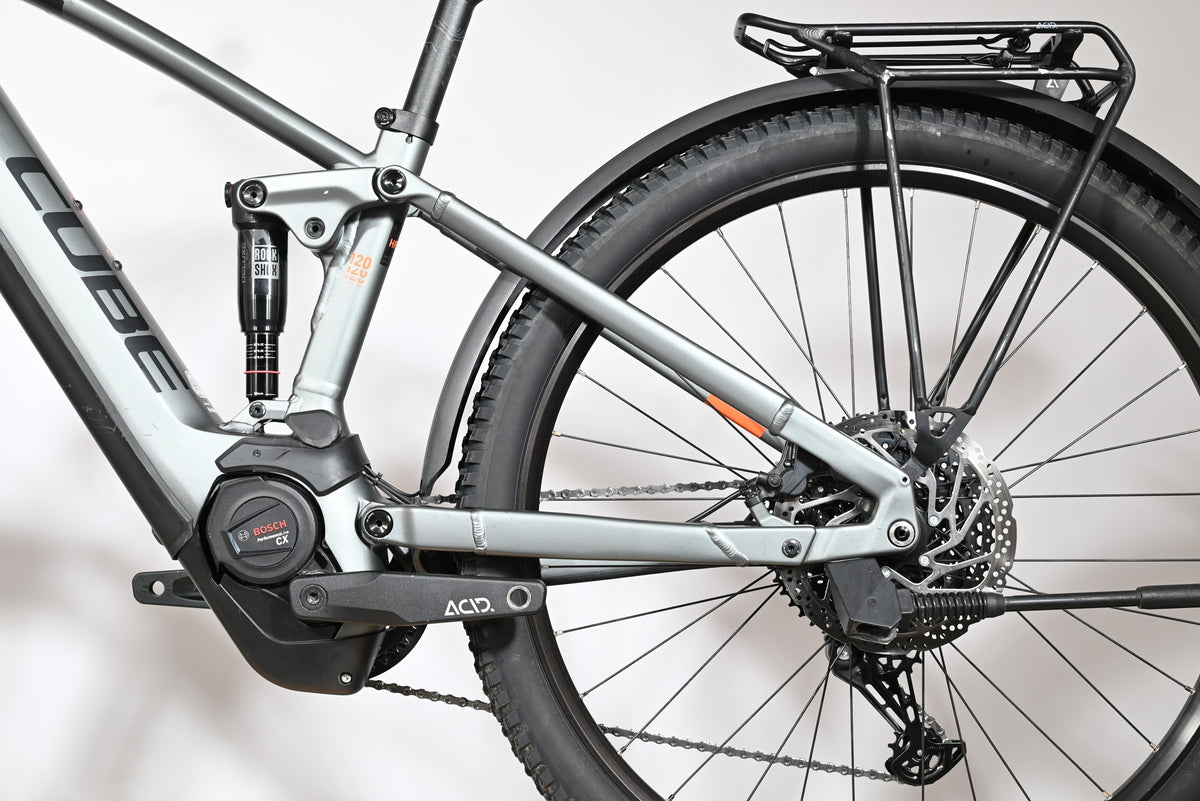 Velo electrique tout-terrain Loop Sports Cube Stereo Hybrid 120 Pro gris avec moteur Bosch et porte-bagages