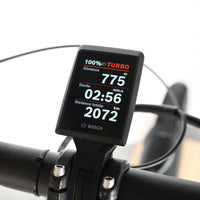 Écran de contrôle Bosch Kiox sur le guidon du vélo électrique Loop Sports Pegasus Premio Evo 11 40 Years