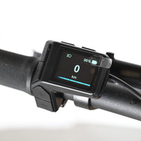 Écran de contrôle Loop Sports pour vélo électrique Giant Liv Vall E+2 affichant 0 km et 96% de batterie