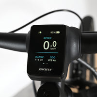 Écran de contrôle numérique Giant sur le guidon du vélo électrique Liv Amiti E+2 chez Loop Sports
