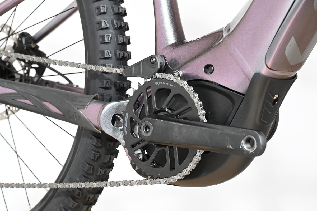 Transmission et moteur électrique du vélo Giant Liv Vall E+2 Loop Sports en violet métallisé