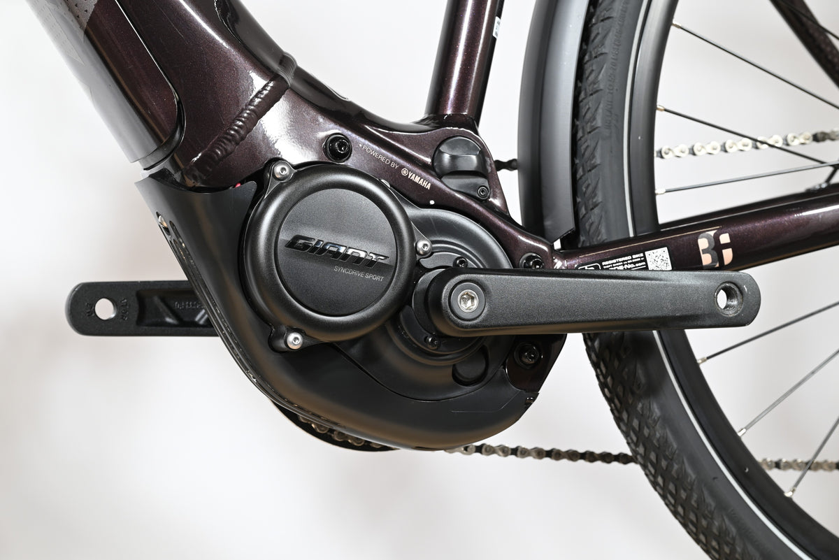 Moteur électrique Giant SyncDrive Sport sur vélo électrique Liv Amiti E+2 violet foncé chez Loop Sports