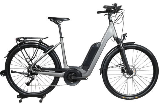Vélo électrique Kalkhoff Endeavour 1.B Move gris de Loop Sports avec cadre ouvert et porte-bagages arrière