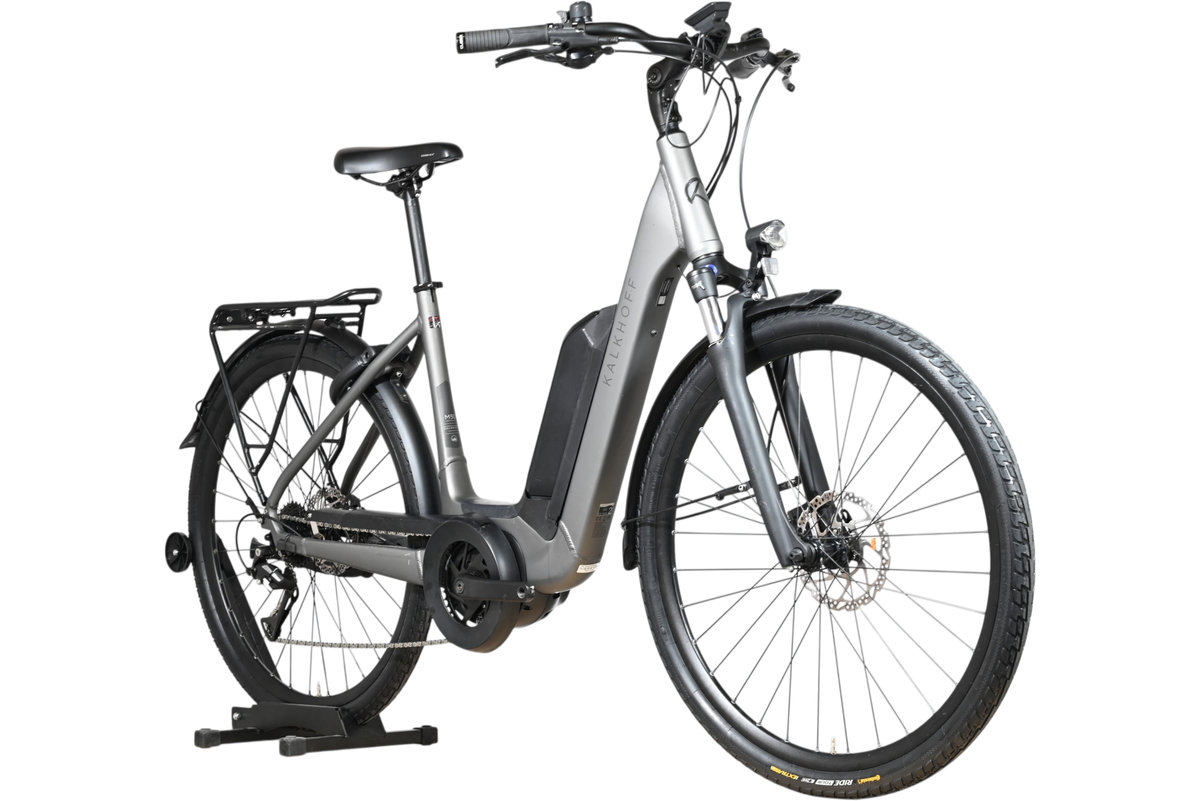 Vélo électrique Kalkhoff Endeavour 1.B Move gris de Loop Sports avec cadre ouvert, porte-bagages et pneus robustes