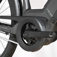 Gros plan sur le pédalier et le moteur électrique noir du vélo Kalkhoff Image 3.B Move de Loop Sports