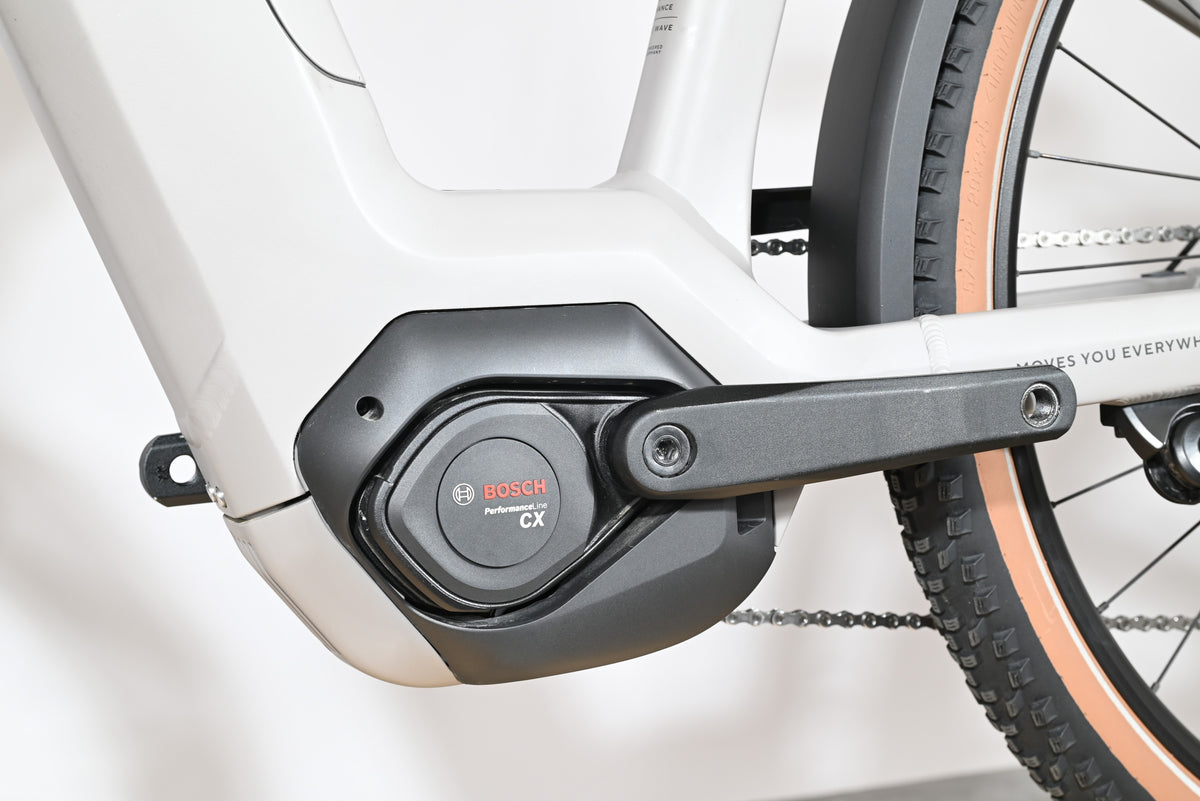 Moteur Bosch Performance Line CX sur vélo électrique Kalkhoff Entice 5+ Advance de Loop Sports