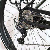 Transmission arrière et dérailleur Shimano Deore sur vélo électrique KTM Cento 10 Plus de Loop Sports