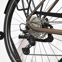 Transmission arrière et dérailleur Shimano XT d'un vélo électrique KTM Macina Style 710 chez Loop Sports