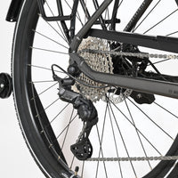 Transmission arrière et dérailleur Shimano Deore d'un vélo électrique KTM Macina Style XL Loop Sports noir