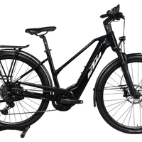 Vélo électrique KTM Macina Premium noir de Loop Sports avec porte-bagages et pneus tout-terrain