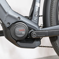 Moteur Bosch Performance Line CX sur vélo électrique Loop Sports Scott Axis Eride 10 gris