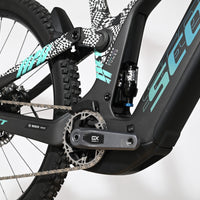 VTT électrique Loop Sports Scott Patron ST 900 Tuned noir avec cadre en carbone, amortisseur Fox et moteur Bosch