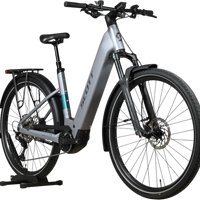 Vélo électrique Scott Axis 10 2026 gris avec cadre robuste, porte-bagages et pneus tout-terrain chez Loop Sports