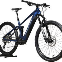 Velo electrique tout-terrain Sunn Charger S1 2025 bleu de Loop Sports avec suspension et pneus Hutchinson