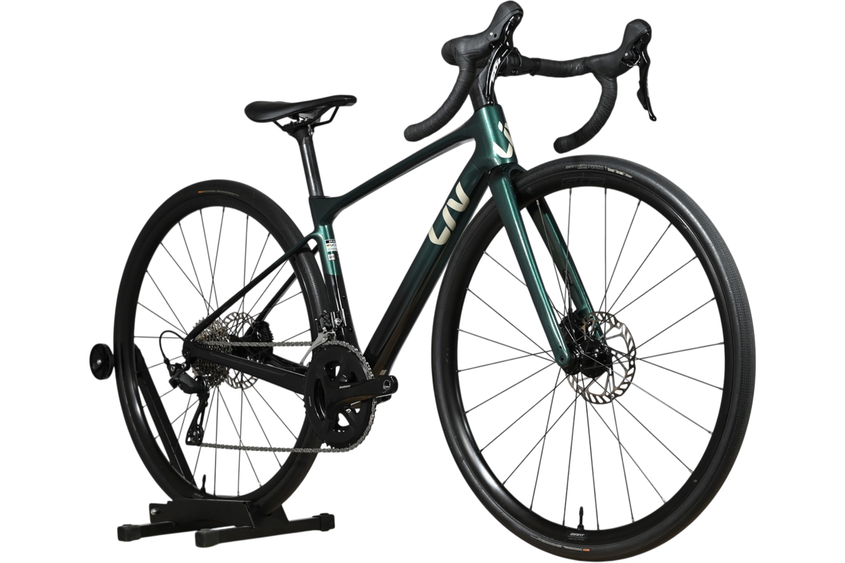 Vélo de route Loop Sports Giant Liv Avail Advanced 2 2025 en carbone vert foncé avec freins à disque