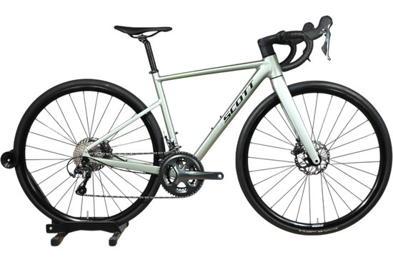 Vélo de route Scott Speedster 20 2026 vert clair, cadre en aluminium, disponible chez Loop Sports