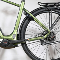 Velo electrique Loop Sports Victoria Manoc 5 vert avec moteur Bosch Performance Line CX et porte-bagages arriere