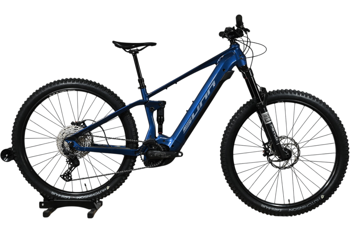 VTT électrique Sunn Charger S1 bleu de Loop Sports avec suspension tout-suspendu et pneus Hutchinson