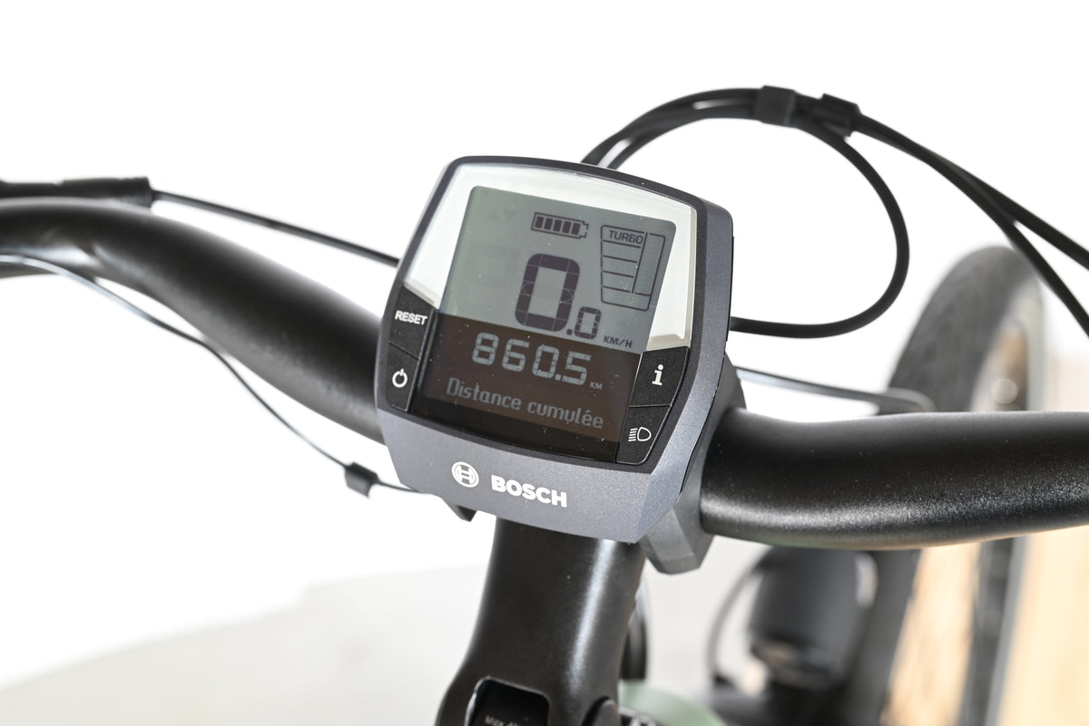 Écran de contrôle Bosch Intuvia sur le guidon du vélo électrique Loop Sports Winora Sinus Tria N8