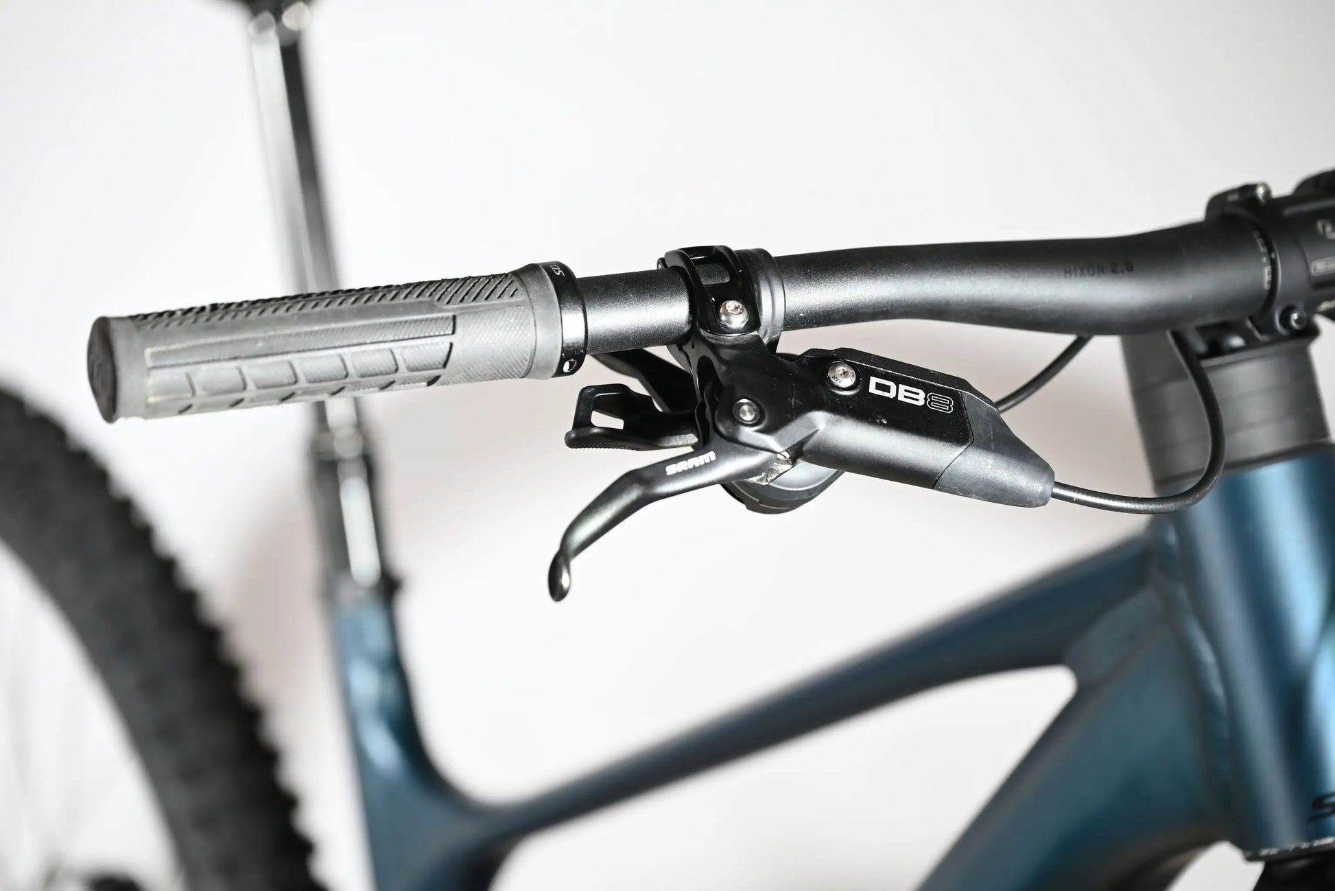 Scott Genius 930 | 2023 - L - Loop Sports