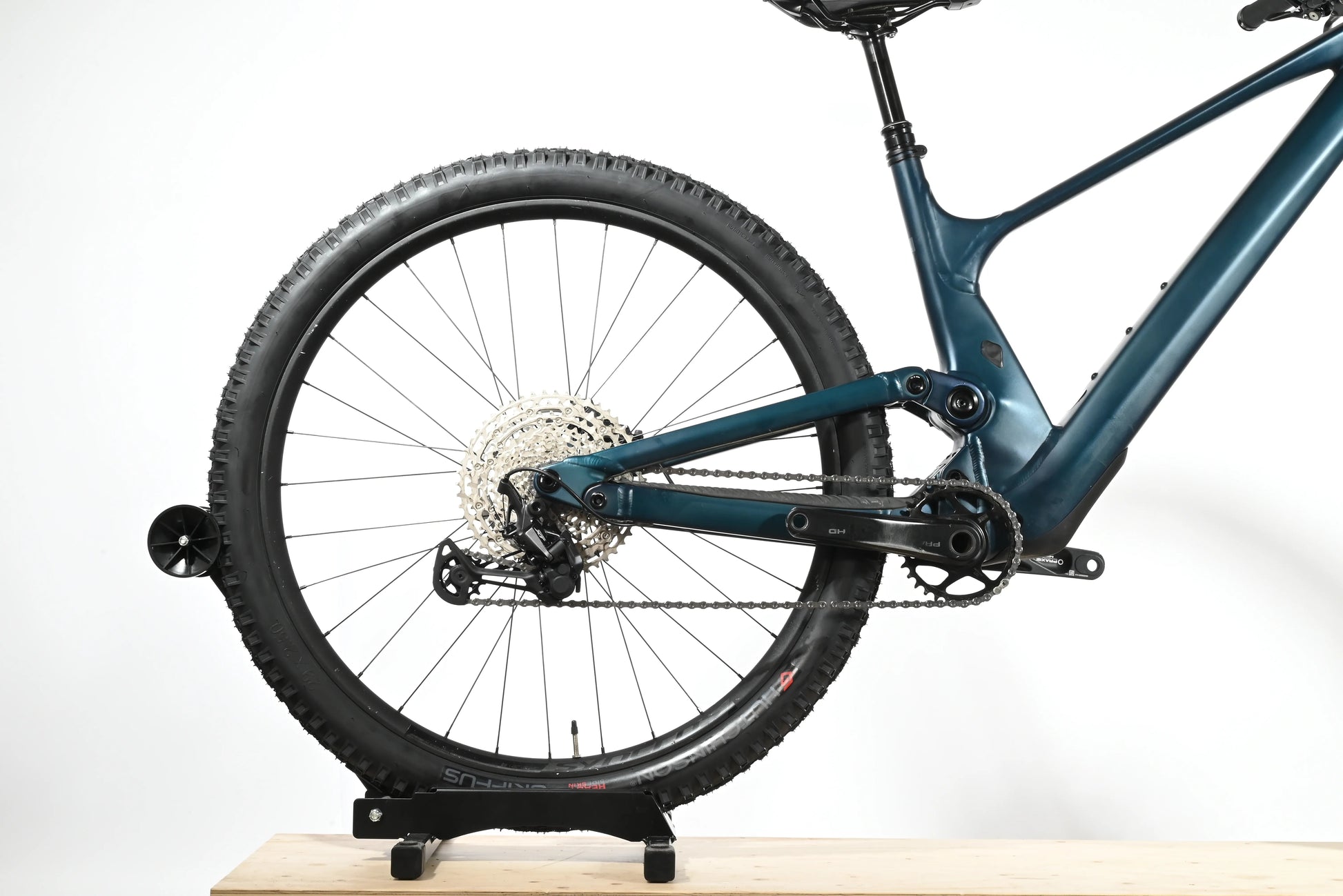 Scott Genius 930 | 2023 - L - Loop Sports