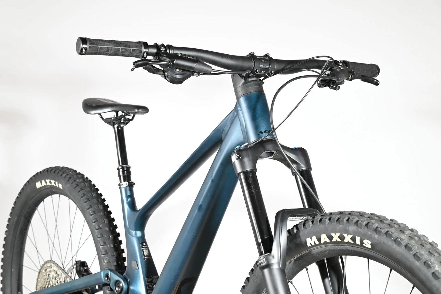 Scott Genius 930 | 2023 - M - Loop Sports