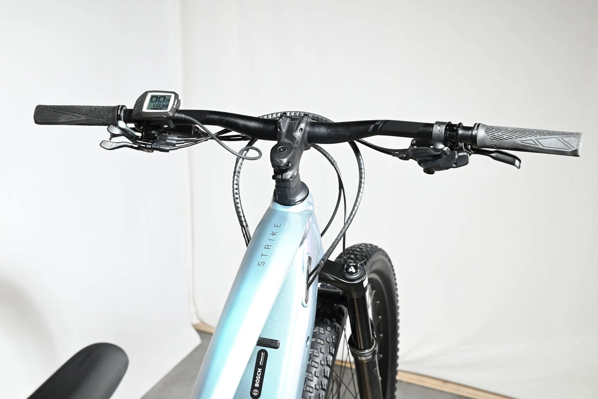 Scott Strike eRide 930 | 2023 - L - 1038KM - Loop Sports